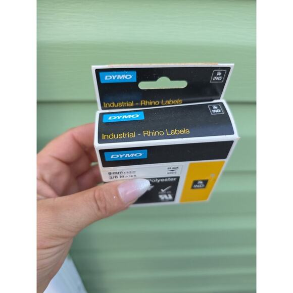 NEW DYMO 18443 Rhino Labels Vinyl Tape 3/8" x 18 feet 9mm x 5.5mm - Picture 11 of 16